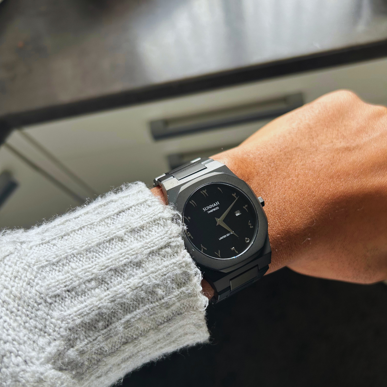 MEN: Sharp Premium Steel 2.0 matte black